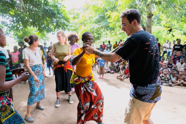 Enjoy rural Kunda communities